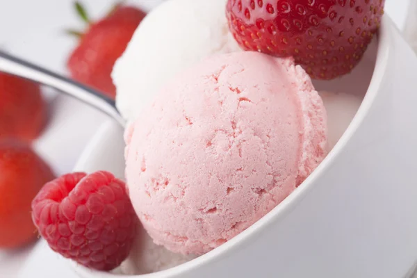 Tál fagylalt — Stock Fotó