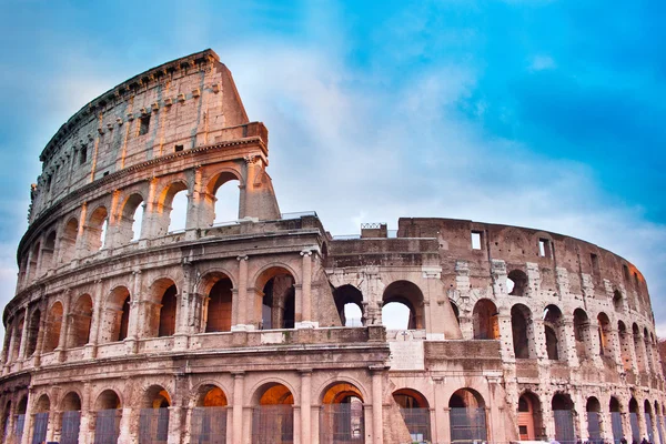 Colosseum em roma, itália — Fotografia de Stock