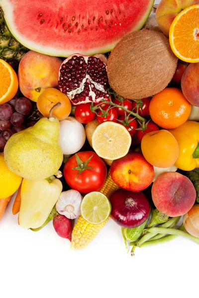 Огромная группа свежих овощей и фруктов — стоковое фото