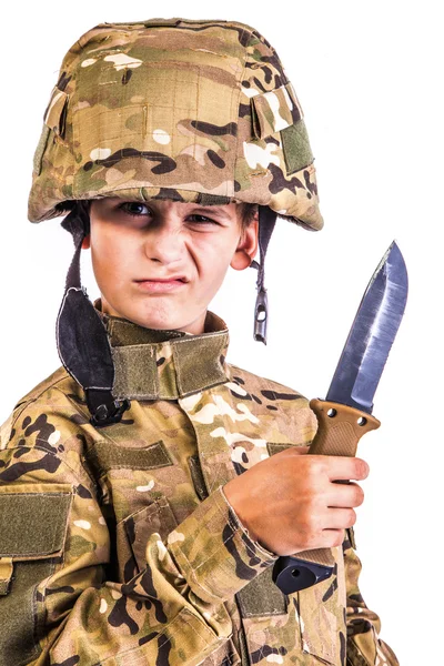 bıçak ile genç asker