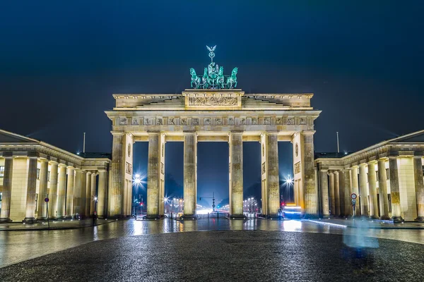 Puerta de Brandeburgo en Berlín - Alemania — Foto de Stock