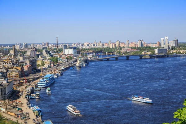 Panorama de Kiev, Ucrânia . — Fotografia de Stock