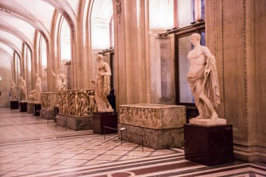 heykel louvre, paris, Fransa
