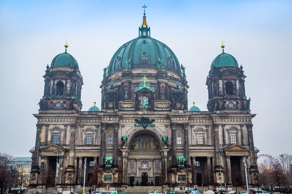 Berliner Dom, es el nombre coloquial de la Parroquia Suprema —  Fotos de Stock