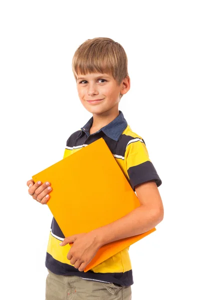 El chico de la escuela tiene un libro. — Foto de Stock