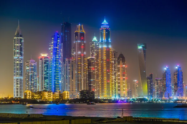 Dubai marina stadsbilden, Förenade Arabemiraten — Stockfoto