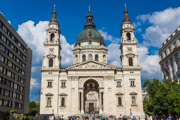 Basiliek van St. stephen's, de grootste kerk in Boedapest, Hongarije — Stockfoto