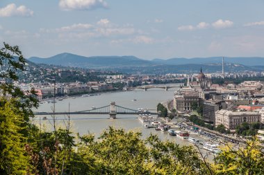 Budapeşte Kraliyet Sarayı sabah görünümü.