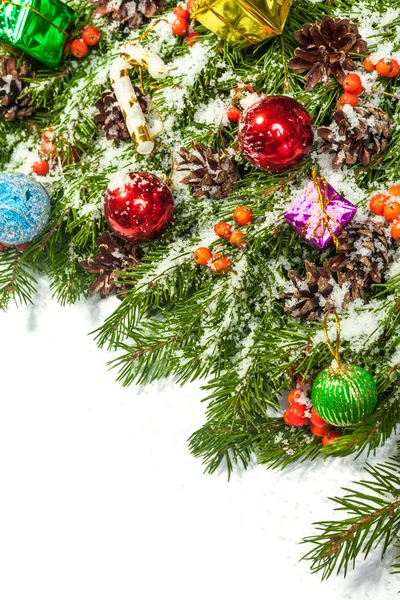 Weihnachtlicher Hintergrund. Rahmenwerk für Vorabend — Stockfoto