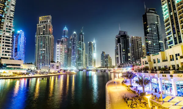 Dubai Marina paesaggio urbano, Emirati Arabi Uniti — Foto Stock