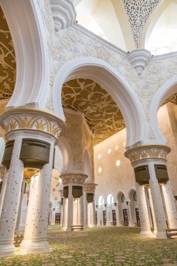 Abu Dabi Şeyh zayed Ulu Camii, güzel iç
