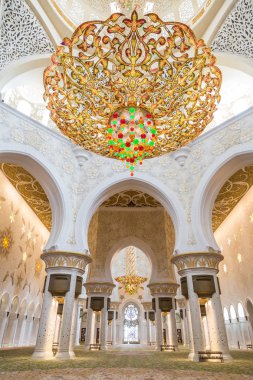Abu Dabi Şeyh zayed Ulu Camii, güzel iç