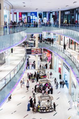Dubai Alışveriş Merkezi - Dünya'nın en büyük alışveriş merkezi iç görünümü