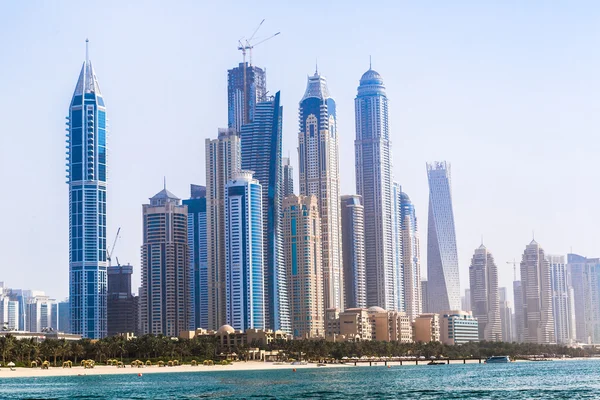 Dubai Marina paisagem urbana, Emirados Árabes Unidos — Fotografia de Stock