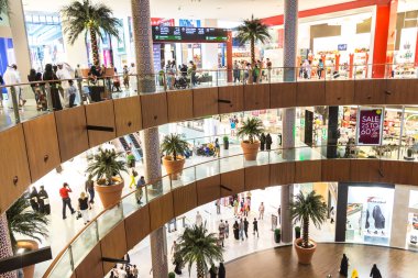 Dubai Alışveriş Merkezi - Dünya'nın en büyük alışveriş merkezi iç görünümü