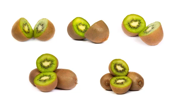 Set voor kiwi gesneden in de helft geïsoleerd op wit — Stockfoto