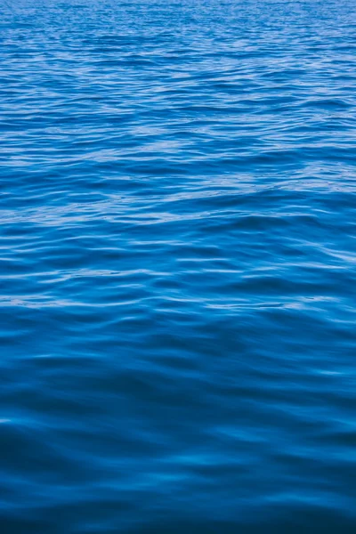 Olas de agua azul — Foto de Stock