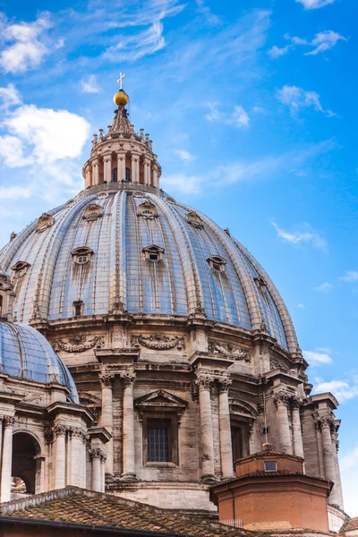 Basílica de San Pedro en la ciudad vatica —  Fotos de Stock