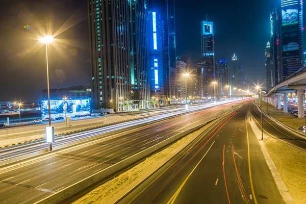 Dubai centrum Verenigde 's nachts, Arabische Emiraten — Stockfoto