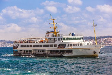 Feribot seferleri istanbul Türkiye'de insanların taşınması