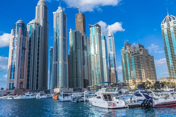 Dubai Marina paesaggio urbano, Emirati Arabi Uniti — Foto Stock