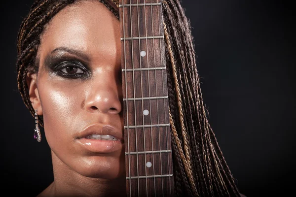 Portrait of a african american woman with dreadlocks hair — Stock Photo, Image