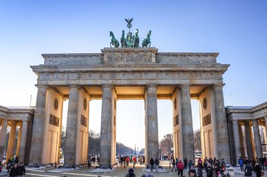Brandenburg Kapısı Berlin - Almanya