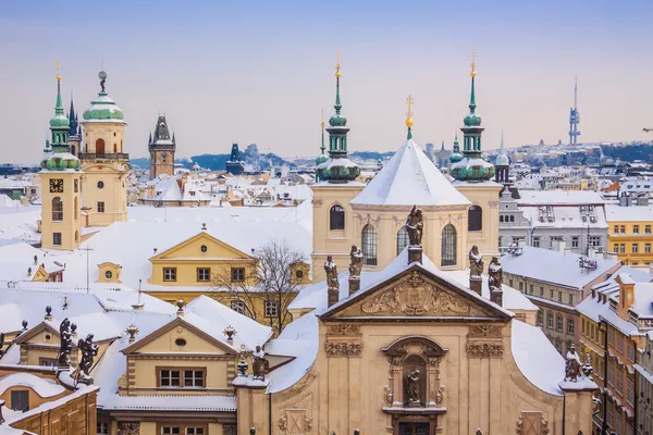 Praha v zimě, panorama a panoráma — Stock fotografie