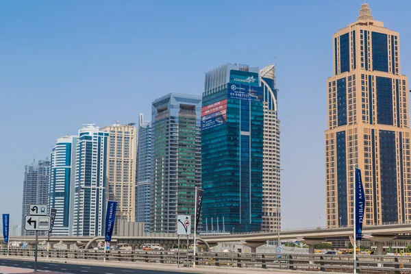 迪拜市中心。东、 联合阿拉伯联合酋长国的体系结构 — 图库照片