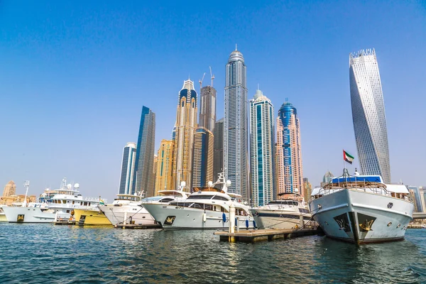 Dubai Marina paisaje urbano, Emiratos Árabes Unidos —  Fotos de Stock