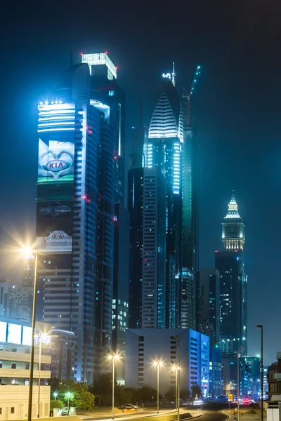 Dubai Dowtown em Ngiht, Emirados Árabes Unidos — Fotografia de Stock