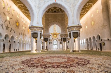 Abu Dabi Şeyh zayed Ulu Camii, güzel iç