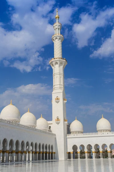 Abu Dhabi Sheikh Zayed White Moschee — Stockfoto