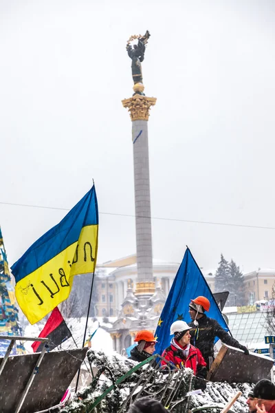 Протест против президента Януковича на Евромайдане в Киеве — стоковое фото