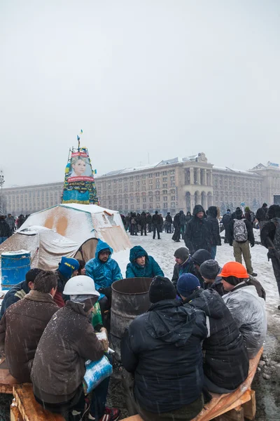 Protestera på euromaydan i kiev mot president Viktor Janukovytj — Stockfoto