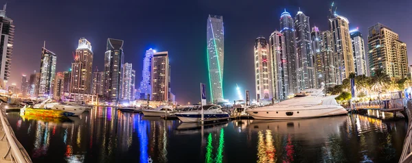 Dubai Marina paesaggio urbano — Foto Stock