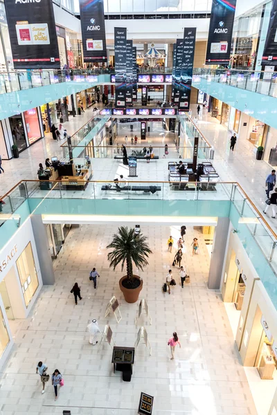 Vista interior do Dubai Mall — Fotografia de Stock