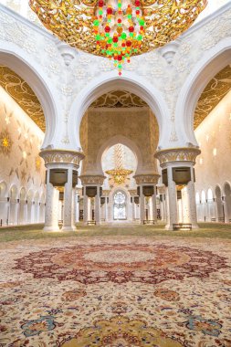 Abu Dabi Şeyh zayed Ulu Camii