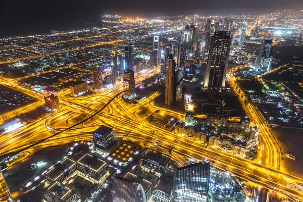 Scena nocy centrum Dubaju — Zdjęcie stockowe