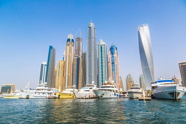 Dubai marina stadsbild — Stockfoto