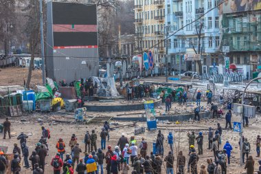 протест проти «диктатура» в Україні перетворює насильницькі