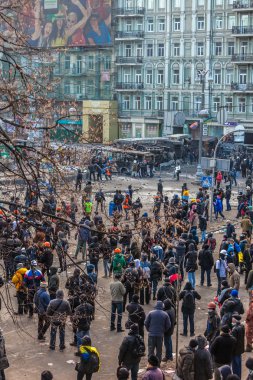 протест проти «диктатура» в Україні перетворює насильницькі