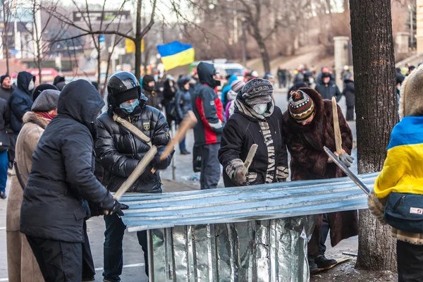 Protest tegen "dictatuur" in Oekraïne draait gewelddadige — Stockfoto