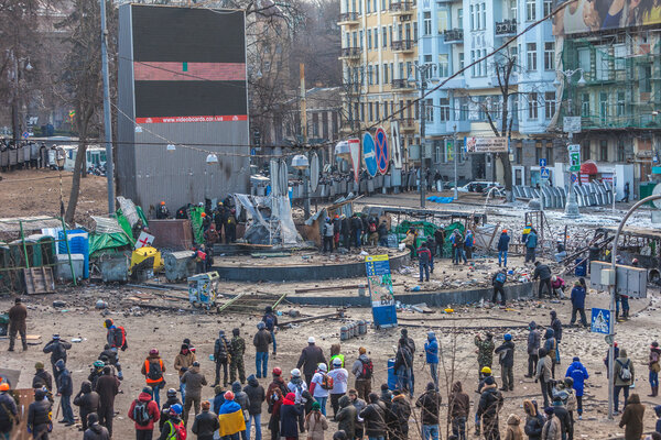 Protest Against "Dictatorship" In Ukraine Turns Violent
