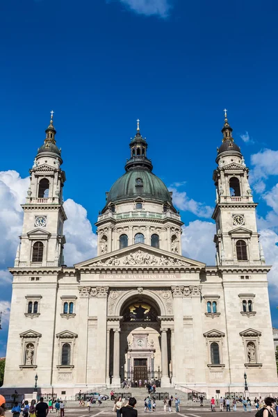 Basiliek van St. stephen's, de grootste kerk in Boedapest, Hongarije — Stockfoto