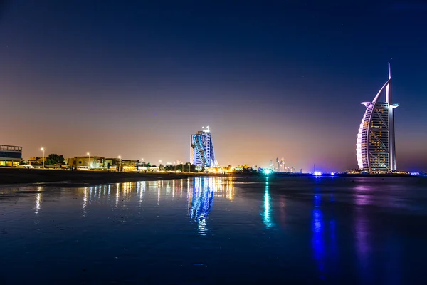 Sedm hvězd hotel burj al arab v Dubaji — Stock fotografie