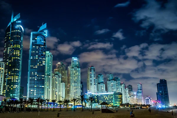 Nowoczesne budynki w Dubaju — Zdjęcie stockowe