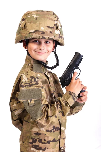 Jeune soldat avec arme — Photo