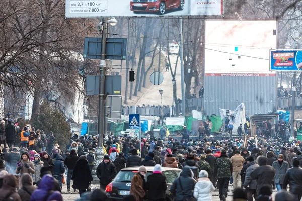 在乌克兰的"专政"抗议变得暴戾 — 图库照片