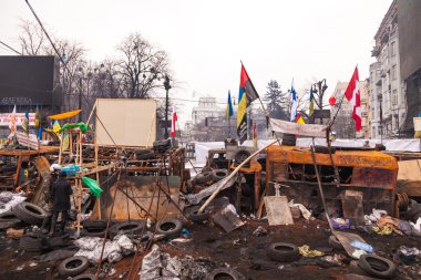 протест проти «диктатура» в Україні перетворює насильницькі